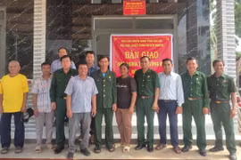 Bàn giao 4 căn nhà cho các gia đình khó khăn tại huyện Đak Đoa và Kbang