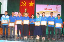 Huyện Đoàn Kbang tuyên dương 30 tập thể, cá nhân tiên tiến làm theo lời Bác