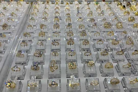 Trưa 10-11, giá vàng trong nước vượt mốc 150 triệu đồng/lượng