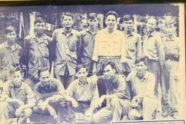 Chuyện về người kết nạp tôi vào Đảng