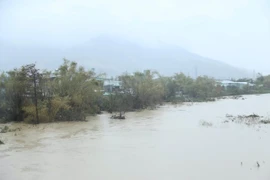 Cảnh báo ngập lụt tại các vùng trũng thấp dọc sông Hà Thanh