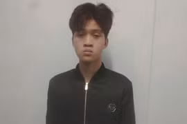 Bắt kẻ cướp giật điện thoại tại Trung tâm Y tế Pleiku