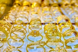 Ngược chiều thế giới, giá vàng trong nước sáng 30-5 đồng loạt giảm