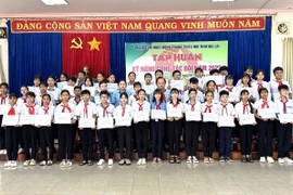 Tập huấn kỹ năng cho 46 cán bộ chỉ huy Đội