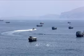 Quang cảnh eo biển Hormuz gần thị trấn Khasab, miền Bắc Oman.