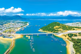 Gia Lai thuộc top 10 tỉnh, thành có doanh thu du lịch và lượng khách cao nhất cả nước