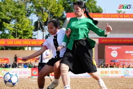 Sôi động giải bóng đá nữ các dân tộc thiểu số tỉnh Gia Lai mở rộng năm 2026 - Cúp VTV5