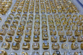 Vàng trong nước tăng 2 triệu đồng/lượng