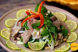 Bò tái chanh xếp thứ 38 món dùng chanh ngon nhất thế giới