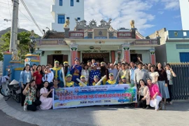 “Văn hóa soi đường cho quốc dân đi”