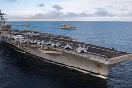 Iran đe dọa sẽ phong tỏa hoạt động thương mại 3 tuyến hàng hải then chốt, Mỹ chuẩn bị điều thêm quân đến Hormuz