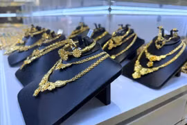 Giá vàng trong nước giảm gần 1 triệu đồng mỗi lượng