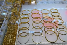 Giảm 1,2 triệu đồng, vàng miếng còn 185,8 triệu đồng/lượng