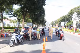 Chính phủ bãi bỏ toàn bộ Nghị định 100 về xử phạt giao thông từ ngày 15-5