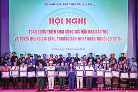 Gia Lai có 3 nghệ nhân, người uy tín được tuyên dương toàn quốc