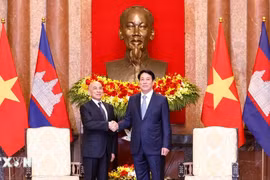 Quốc vương Campuchia kết thúc tốt đẹp chuyến thăm cấp Nhà nước tới Việt Nam