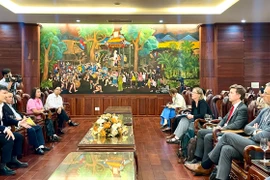 Lãnh đạo tỉnh Gia Lai tiếp đoàn công tác của Đại sứ Phái đoàn Liên minh châu Âu và Đại sứ Pháp tại Việt Nam