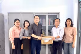 Thư viện Pleiku bàn giao 3.540 bản sách cho các xã thuộc Dự án 6 