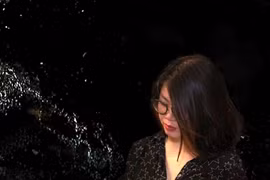 Họa sĩ Mai Thị Kim Uyên: “Soi lòng giữa mênh mông” 