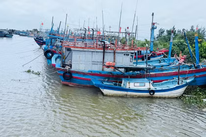 Công điện về ứng phó với áp thấp nhiệt đới trên Biển Đông