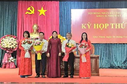 Ông Nguyễn Hữu Khúc tái cử giữ chức Chủ tịch HĐND phường Quy Nhơn khóa II