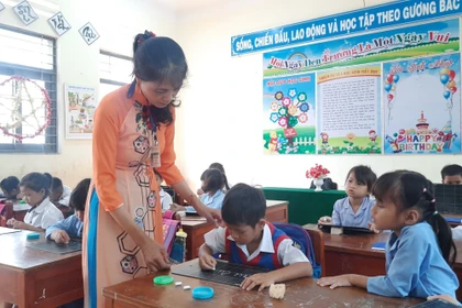 Chương trình KiraKira 34 đến với học sinh vùng khó xã An Toàn