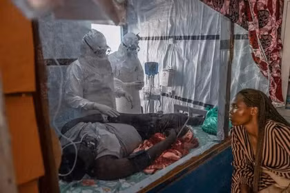 CHDC Congo thử nghiệm điều trị cho đợt bùng phát Ebola chủng Bundibugyo
