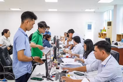 Nhân tài vào làm việc trong cơ quan Nhà nước được đề xuất hưởng phụ cấp 300%