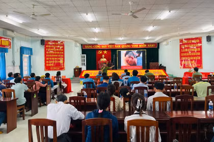 Gia Lai: Tuyên truyền pháp luật hưởng ứng Tháng Công nhân năm 2026