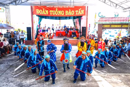 Bảo tồn và phát huy giá trị văn hóa 