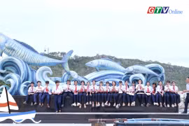 Lớp học không tường: Tiết học Âm nhạc giữa thiên nhiên xã đảo Nhơn Châu