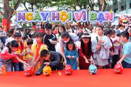 Lớp học không tường: Ngày hội "Vì bạn"-Lớp học về sẻ chia và lòng nhân ái