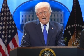 Tổng thống Mỹ tiếp tục nâng mức thuế toàn cầu lên 15%