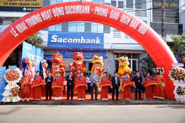 Sacombank khai trương Phòng Giao dịch Đak Đoa