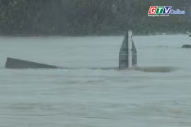 Nhiều nơi ở khu vực Quy Nhơn bị ngập sâu trong nước lũ