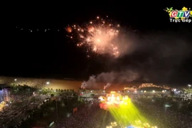 Hai quảng trường - một khoảnh khắc rực rỡ chào năm mới tại Gia Lai