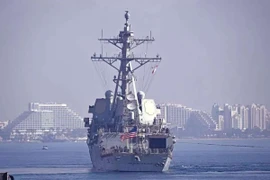 Tàu khu trục USS Delbert D. Black rời cảng Eilat của Israel. Ảnh: Yehuda Ben Yitach
