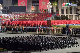 Buổi tổng hợp luyện diễu binh, diễu hành lần thứ hai: Hoành tráng, ấn tượng