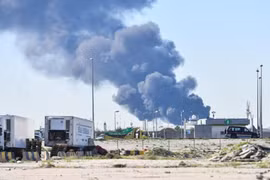 Iran tấn công nhiều mục tiêu quan trọng ở vùng Vịnh