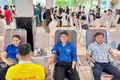 Đông đảo cán bộ, đoàn viên thanh niên tham gia hiến máu