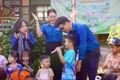Tổ chức sinh hoạt hè cho trẻ em ở địa phương. Ảnh: D.L