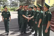 Tư lệnh Quân khu 5 thăm và làm việc tại Ban Chỉ huy BĐBP tỉnh Gia Lai