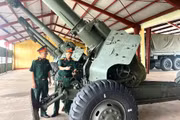 Thiếu tướng Hứa Văn Tưởng kiểm tra công tác hậu cần, kỹ thuật tại Lữ đoàn 572 và Lữ đoàn 573