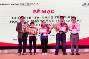 Cuộc thi “Tài năng tiếng Anh” học sinh phổ thông tỉnh Gia Lai lần thứ IV: Trao 36 giải tập thể và cá nhân