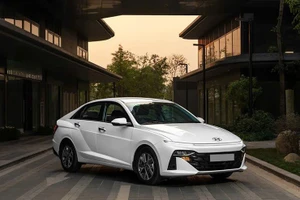 Hyundai Accent “thống trị” phân khúc sedan cỡ B, giá niêm yết chỉ từ 439 triệu đồng