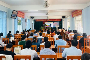 Tập huấn sử dụng tài liệu về “Phòng-chống bạo lực học đường, xâm hại trẻ em” năm 2024