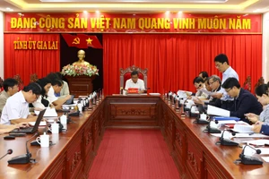 Họp Bộ phận Thường trực Tiểu ban Văn kiện Đại hội đại biểu Đảng bộ tỉnh Gia Lai lần thứ XVII