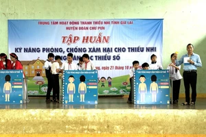 Trang bị kỹ năng phòng-chống xâm hại cho hơn 300 thiếu nhi huyện Chư Pưh