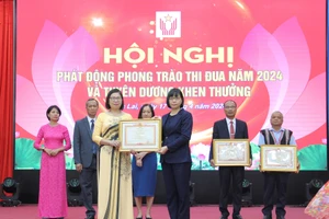 Gia Lai khen thưởng các tập thể, cá nhân có thành tích xuất sắc trong phong trào thi đua yêu nước