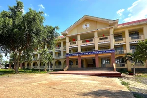 Gia Lai: Chia, tách Trường THPT Nguyễn Thái Học thành 2 trường THPT Nguyễn Thái Học và Võ Nguyên Giáp